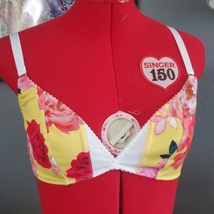 Small ColieCo Venus bralette